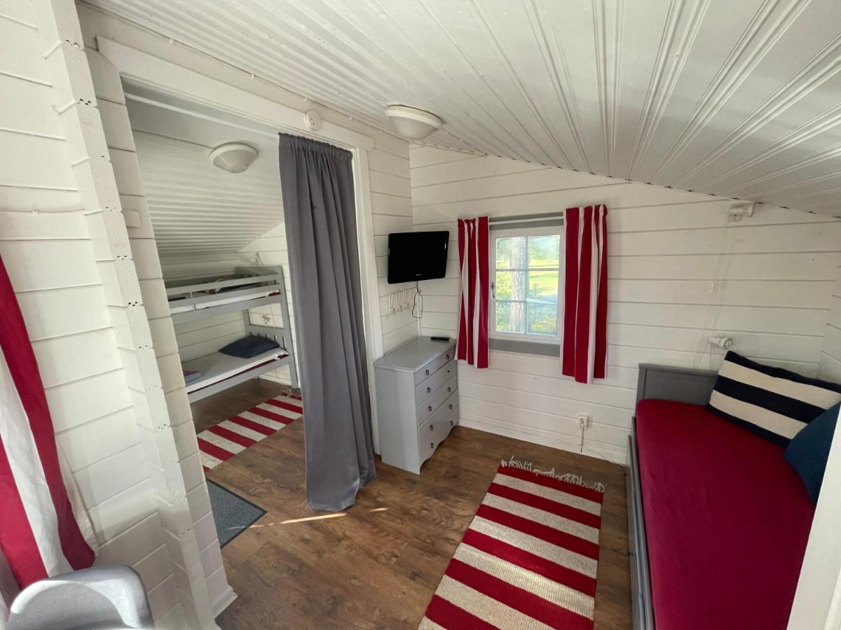 Hostel Hudiksvall Malnbaden Camping מראה חיצוני תמונה