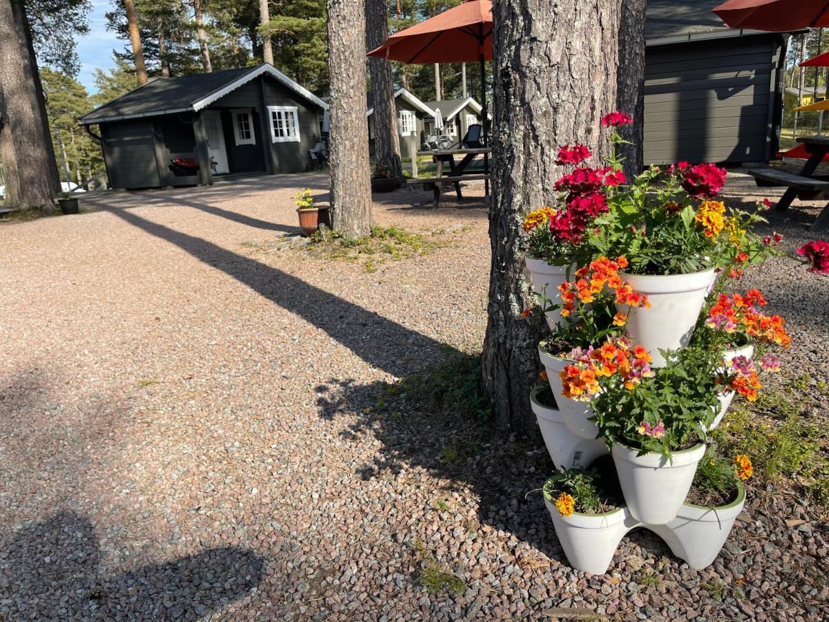 Hostel Hudiksvall Malnbaden Camping מראה חיצוני תמונה