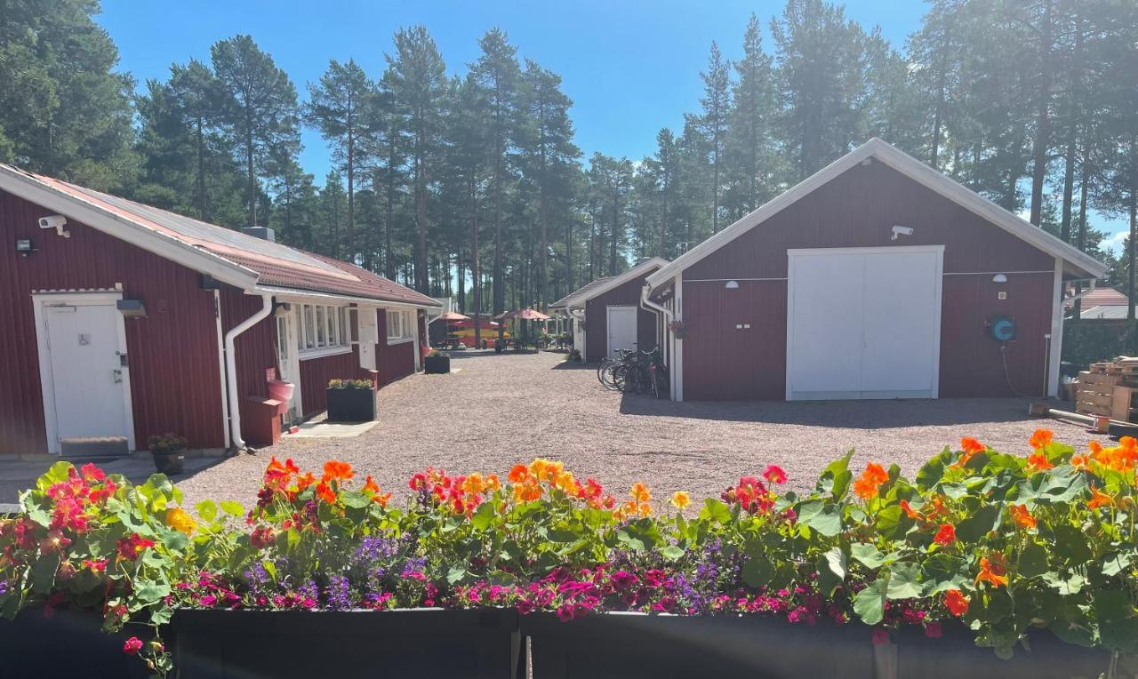 Hostel Hudiksvall Malnbaden Camping מראה חיצוני תמונה