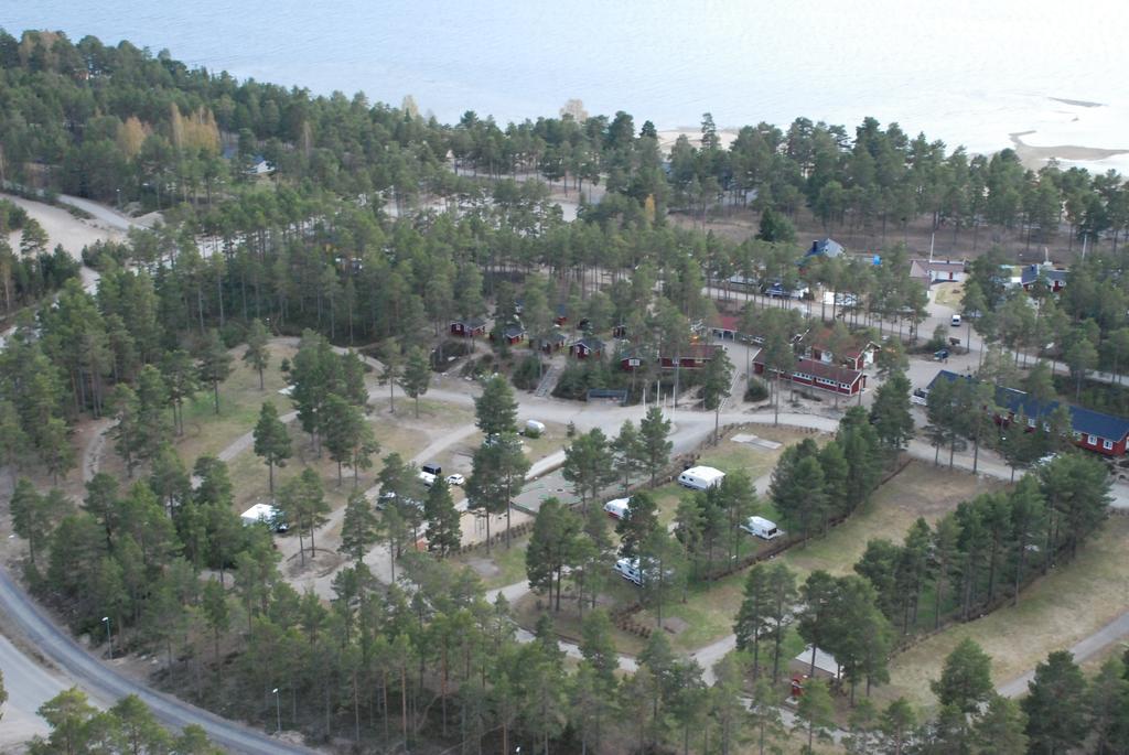 Hostel Hudiksvall Malnbaden Camping מראה חיצוני תמונה