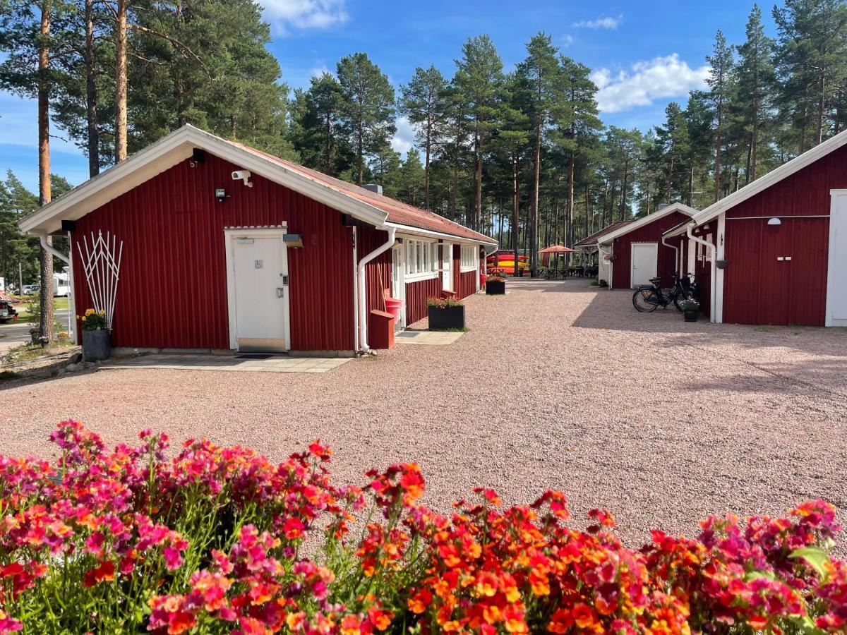 Hostel Hudiksvall Malnbaden Camping מראה חיצוני תמונה