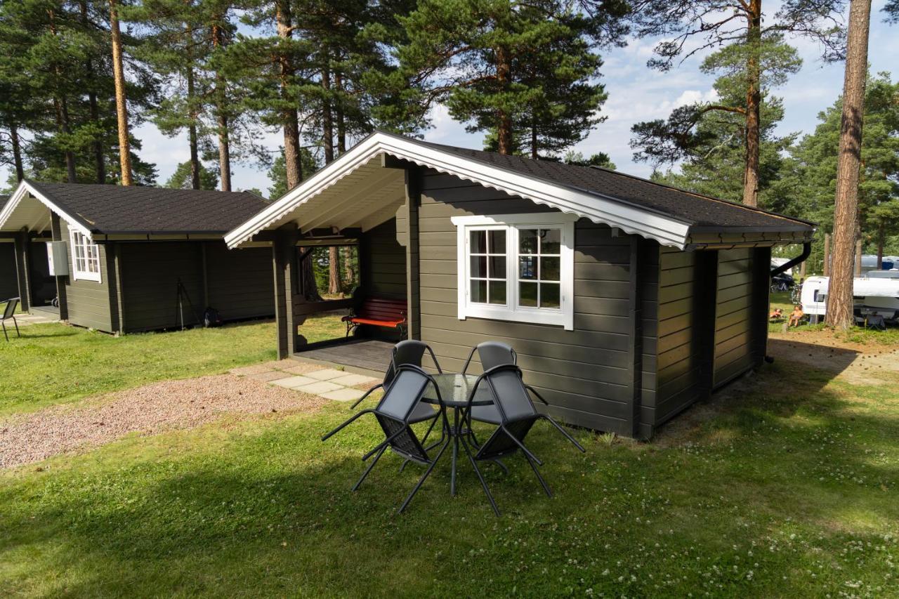 Hostel Hudiksvall Malnbaden Camping מראה חיצוני תמונה