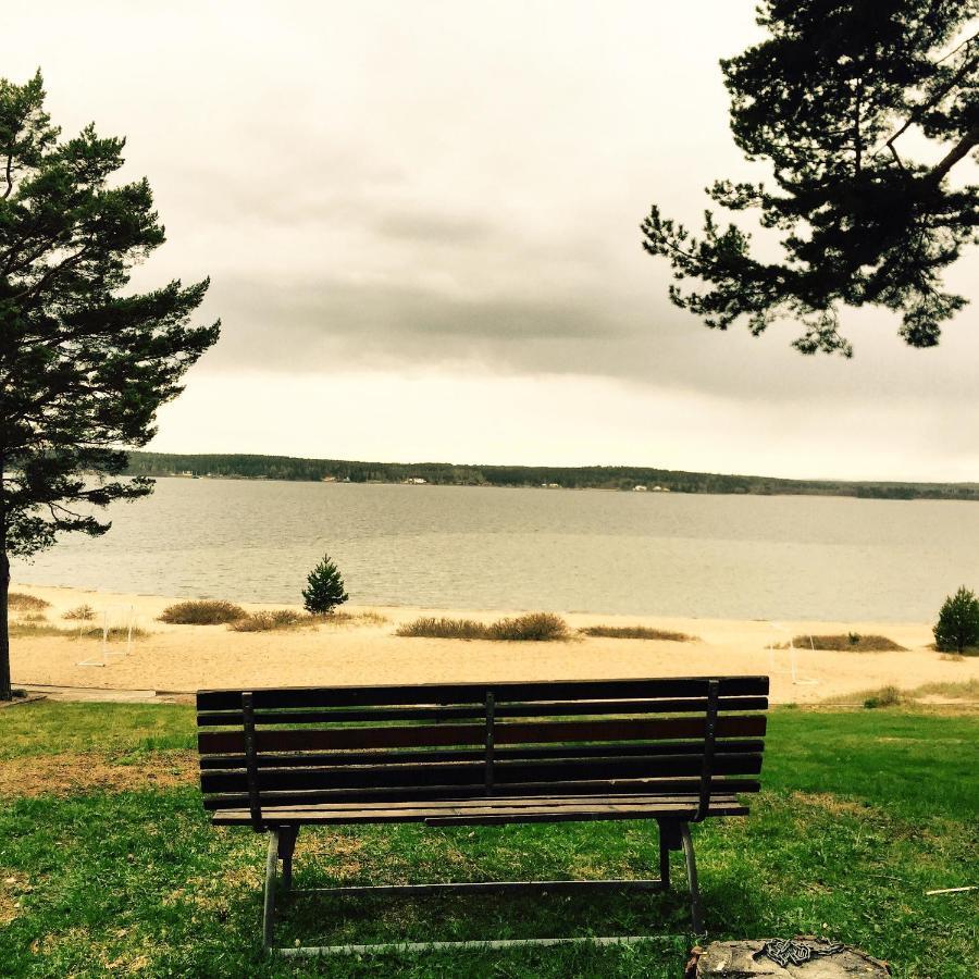 Hostel Hudiksvall Malnbaden Camping מראה חיצוני תמונה
